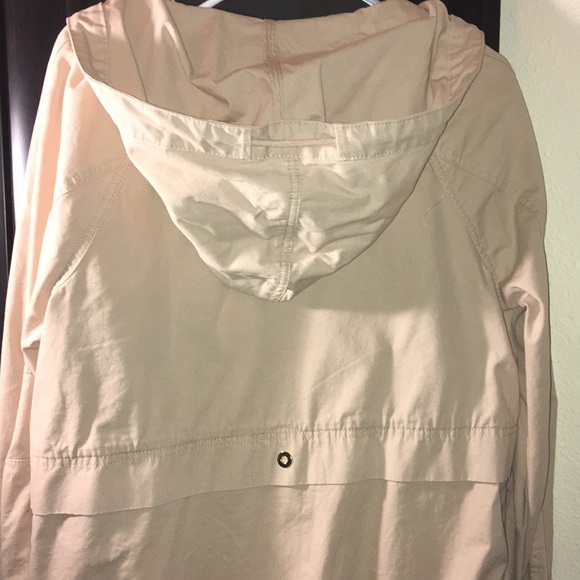 Jacket 🧥 - Picture 5 of 6